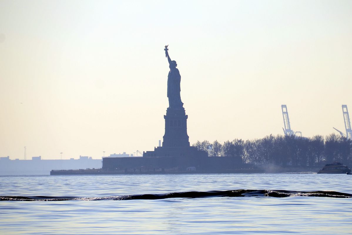 01-5 Statue Of Liberty From Battery Park In New York Financial District